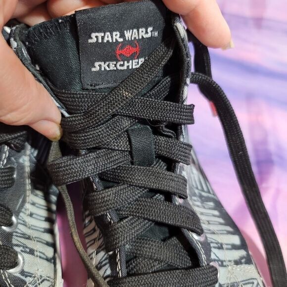 Skechers Star Wars Darth Vader High Top Shoes Size 3 GUC - Picture 11 of 16